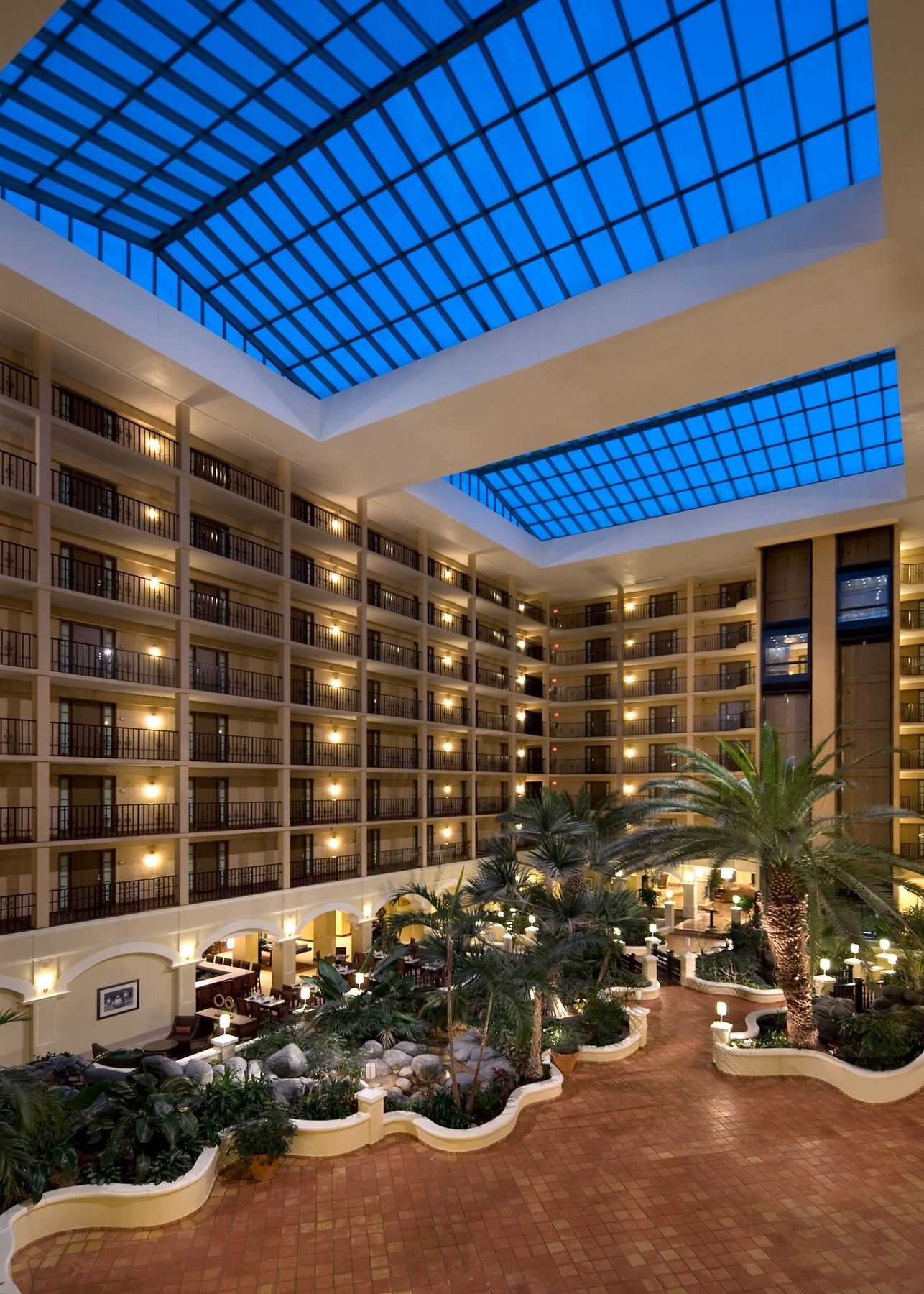 Four Points By Sheraton Suites Tampa Airport Westshore Exterior photo