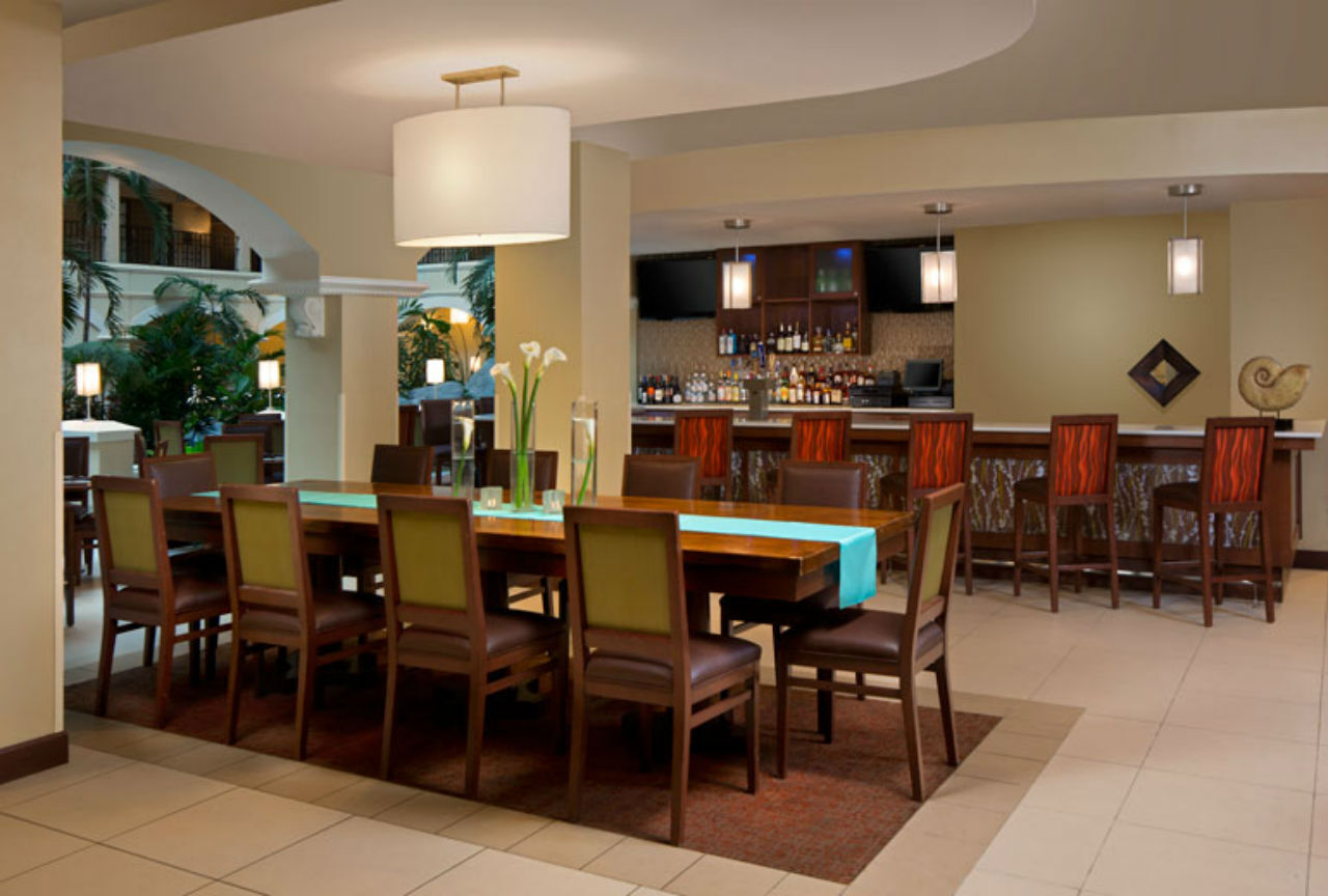 Four Points By Sheraton Suites Tampa Airport Westshore Exterior photo